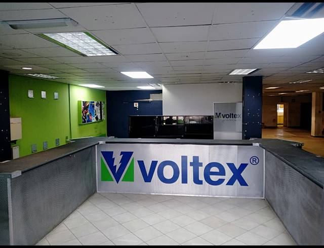 Showroom property to rent in ANDERBOLT